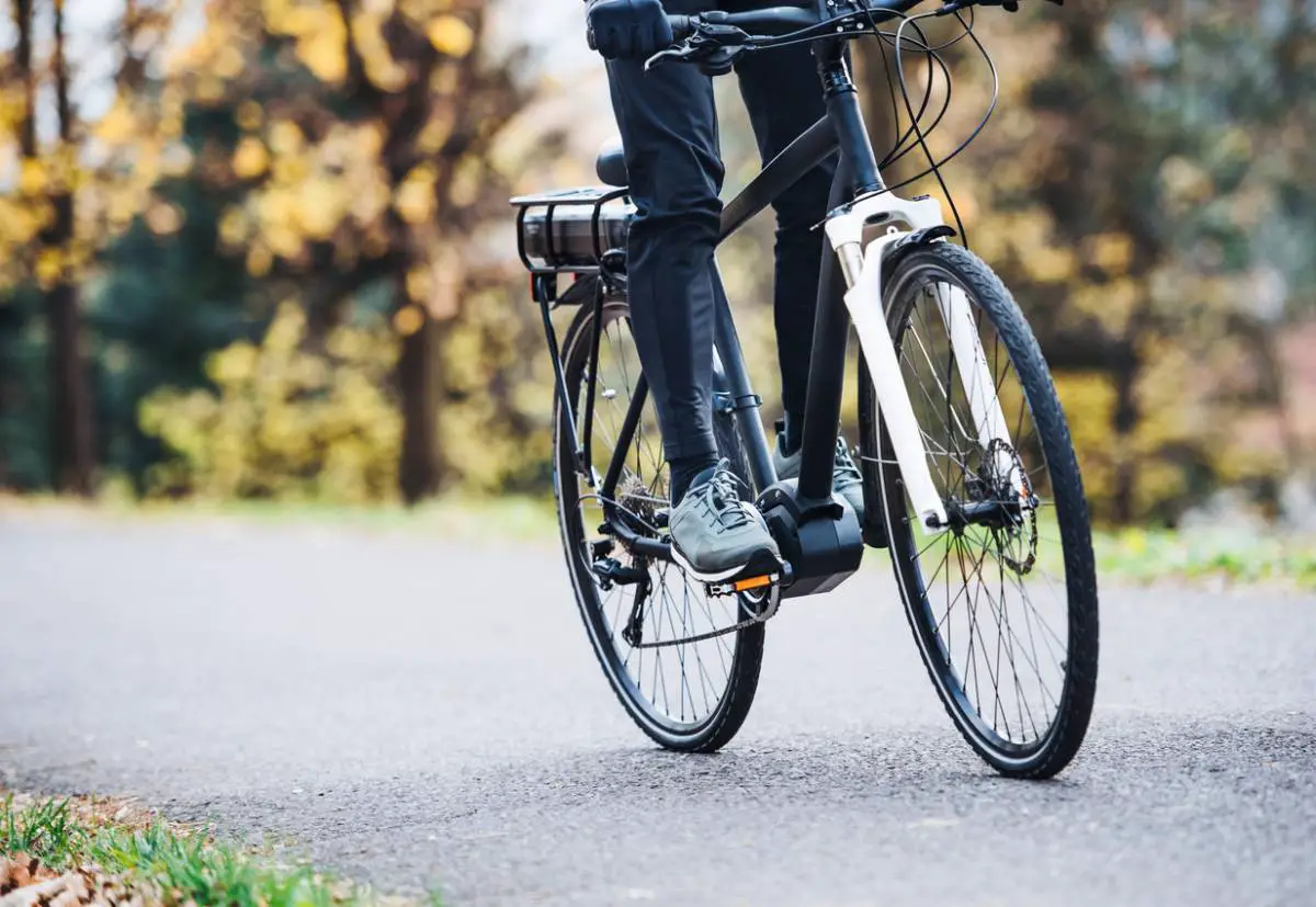 Quelles sont les caractéristiques d’un vélo de ville pour homme ?