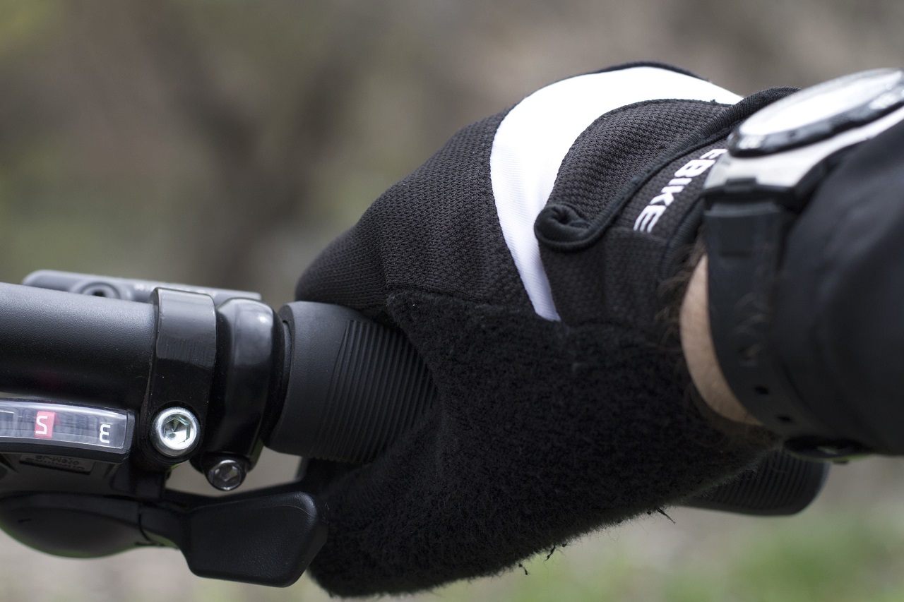 Les gants pour Speedbike, comment bien les choisir ?