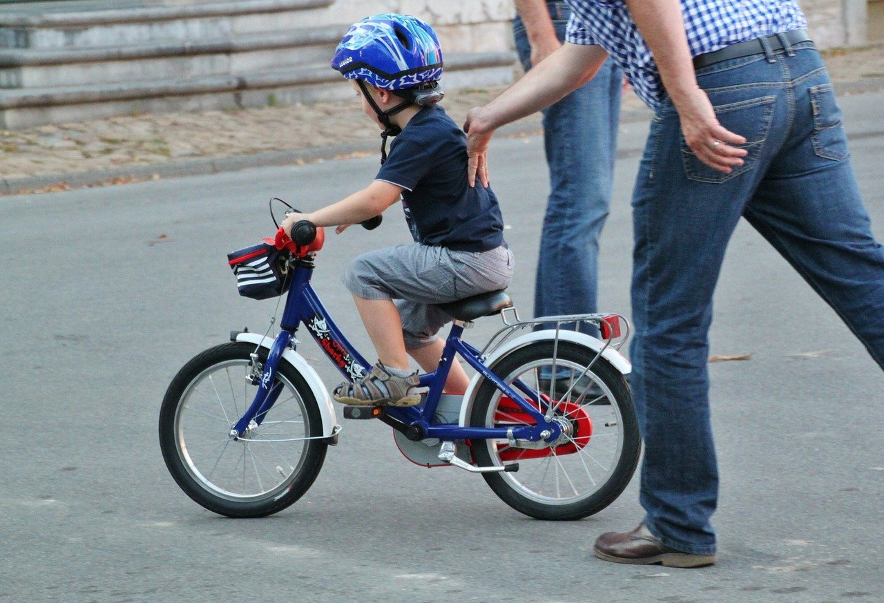 Apprendre le vélo à votre enfant
