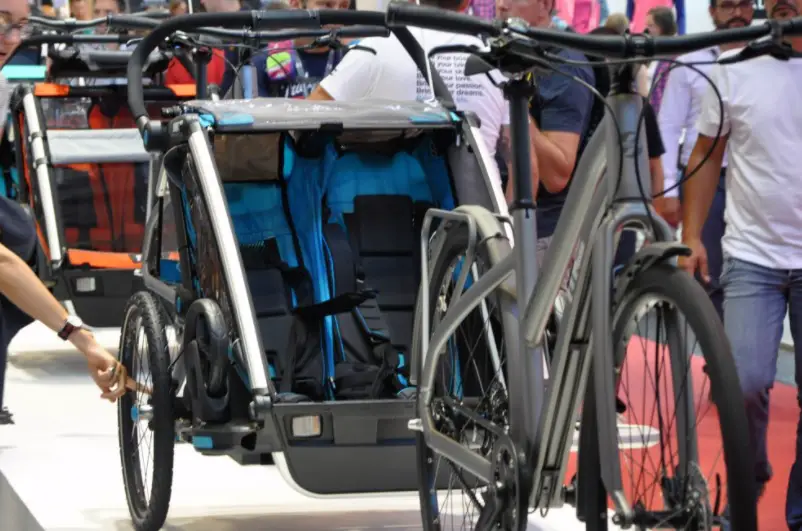 Quelle solution adopter pour transporter confortablement son enfant à vélo ?