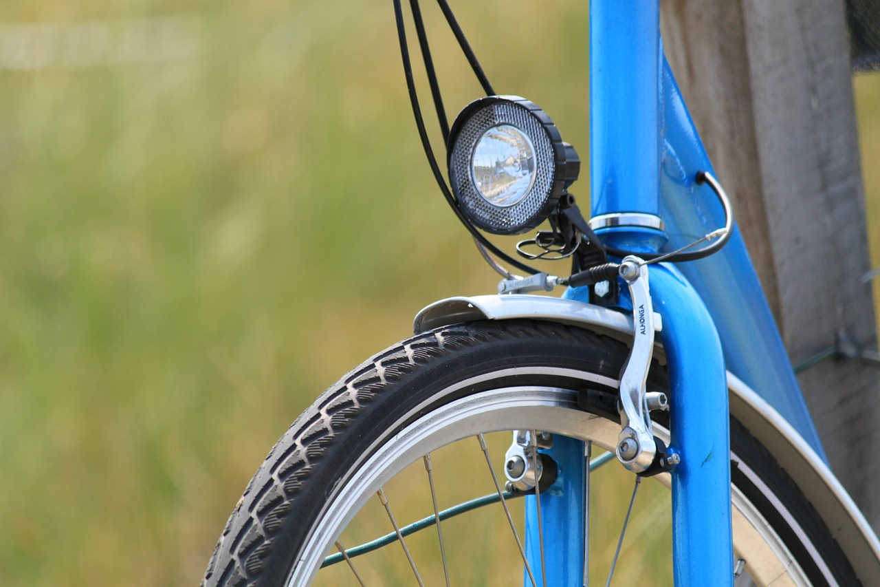 Eclairage du vélo : où et comment fixer les éclairages choisis ?